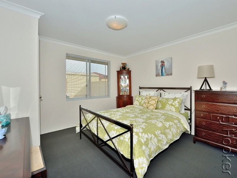 34 Britawast Road, Madora Bay WA 6210