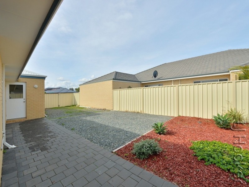 34 Britawast Road, Madora Bay WA 6210