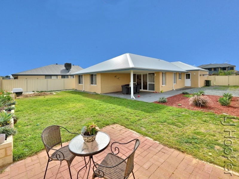34 Britawast Road, Madora Bay WA 6210