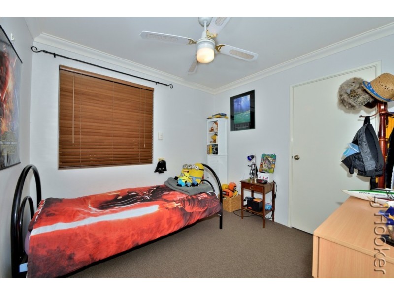 17 Arundel Drive, Halls Head WA 6210