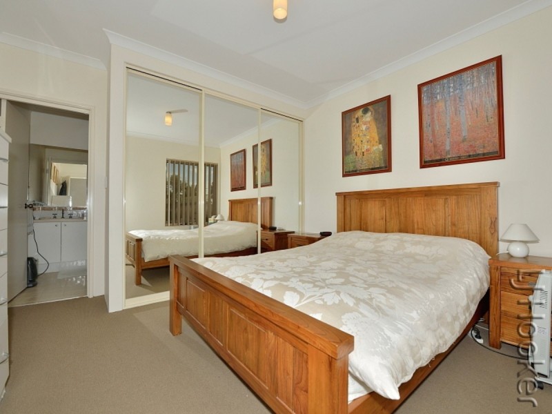 2/47 Hackett Street, Mandurah WA 6210