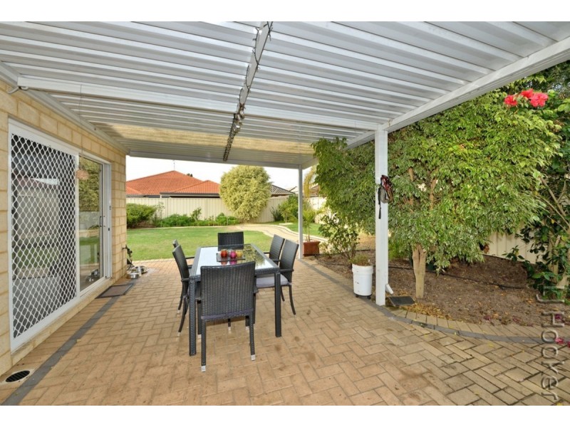 15 Hudson Drive, Dudley Park WA 6210