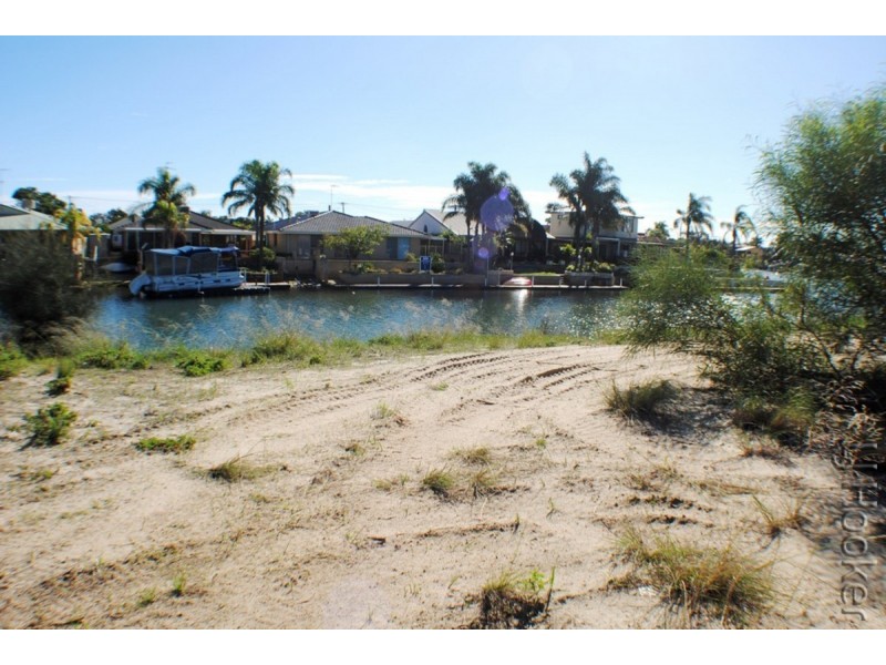 17 Oomoo Place, South Yunderup WA 6208