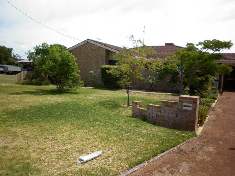1 David Place, Dudley Park WA 6210