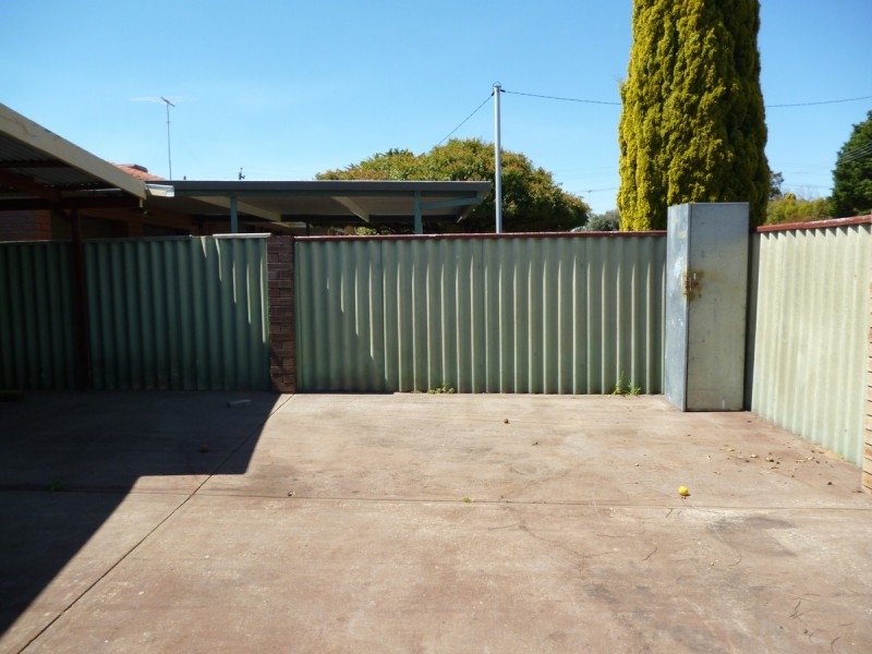 1 David Place, Dudley Park WA 6210