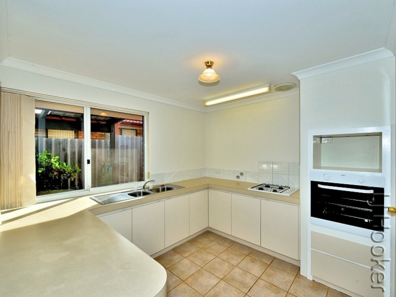 1/30 Creery Street, Dudley Park WA 6210