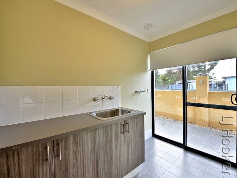 16B Mathew Street, Falcon WA 6210