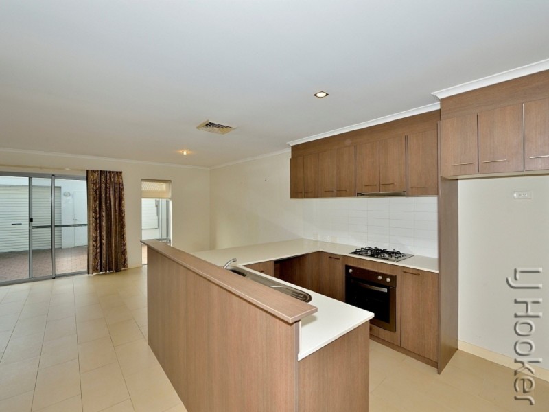 13/5 Bower Drive, Erskine WA 6210