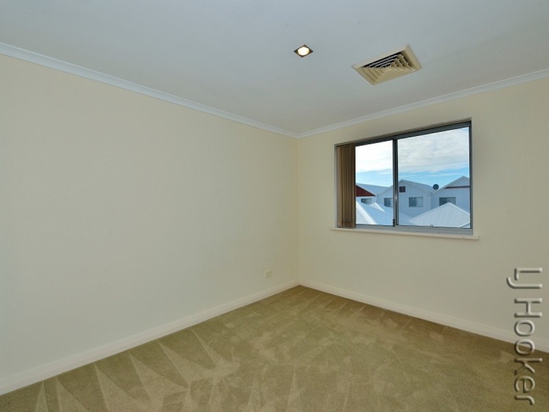 13/5 Bower Drive, Erskine WA 6210