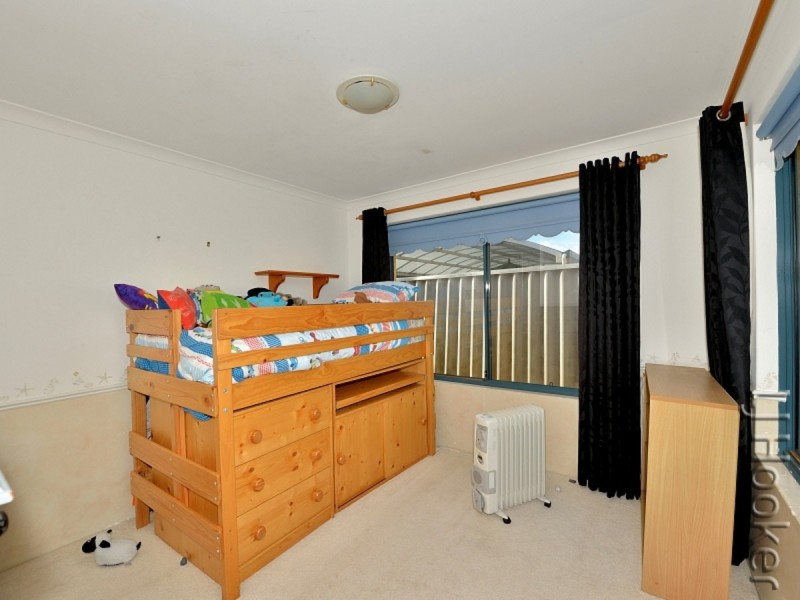 7 Suncrest Meander, Meadow Springs WA 6210