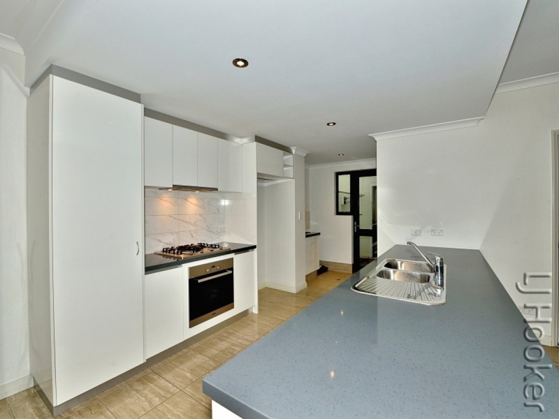31A Cooper Street, Mandurah WA 6210