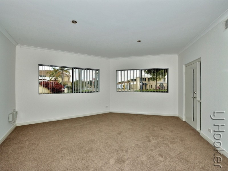 31A Cooper Street, Mandurah WA 6210