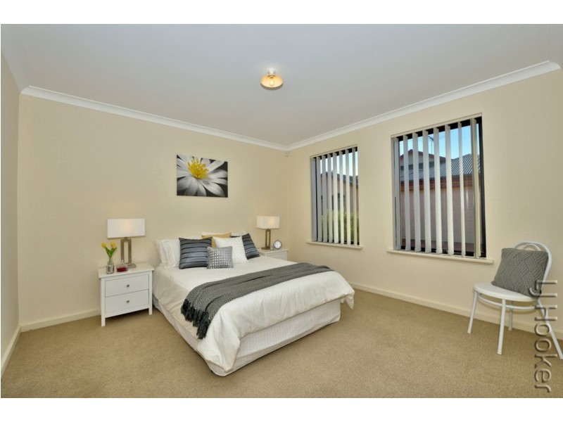 2/66 Bennett Brook Circle, Greenfields WA 6210