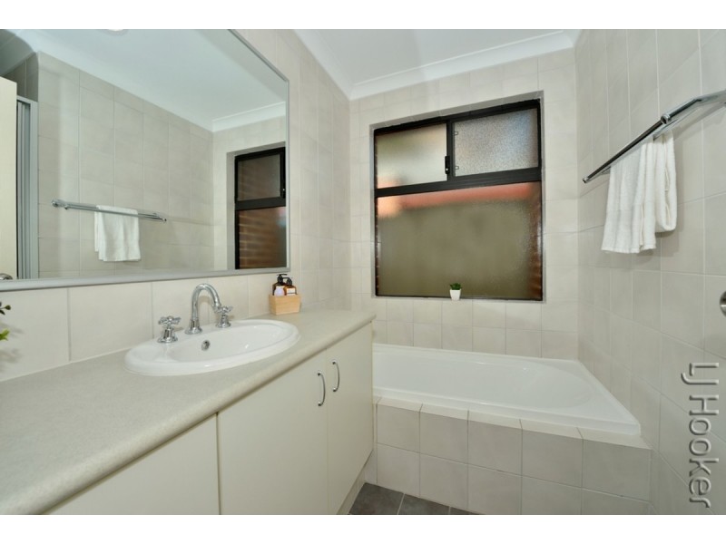 2/66 Bennett Brook Circle, Greenfields WA 6210