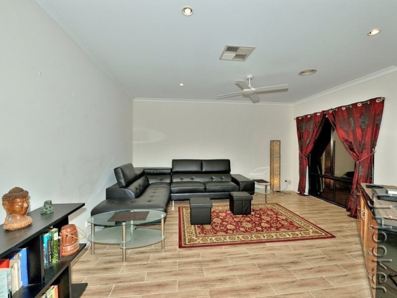 51 Quandong Parkway, Halls Head WA 6210