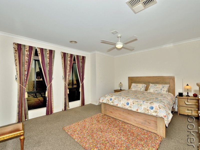 51 Quandong Parkway, Halls Head WA 6210