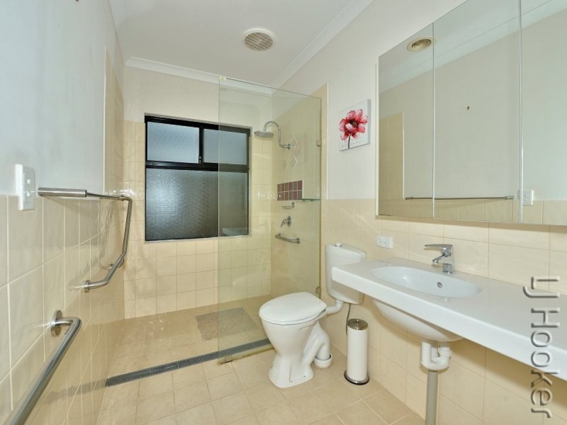 51 Quandong Parkway, Halls Head WA 6210