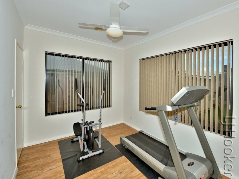 51 Quandong Parkway, Halls Head WA 6210