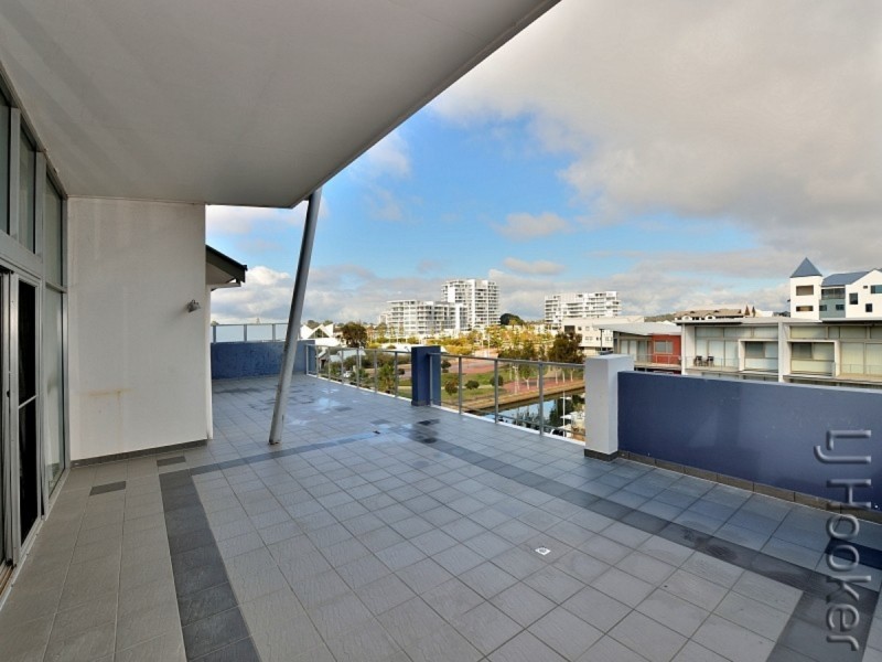 24/3 The Palladio, Mandurah WA 6210