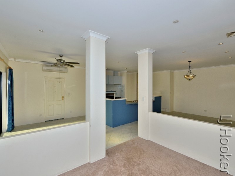 12 Mayfair Mews, Meadow Springs WA 6210