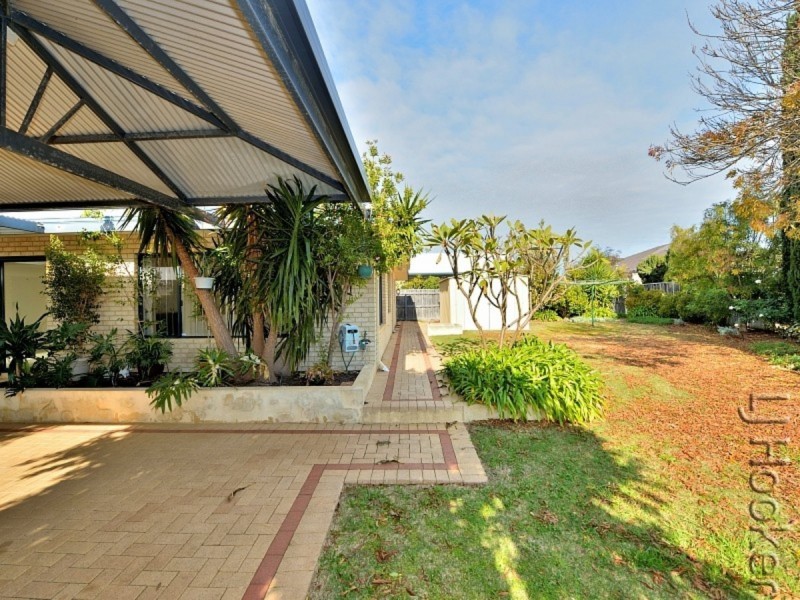 12 Mayfair Mews, Meadow Springs WA 6210