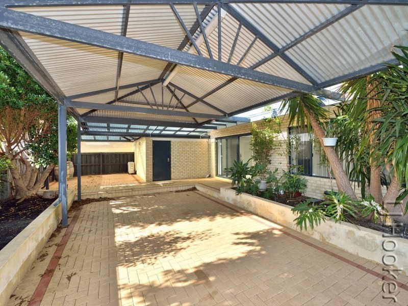 12 Mayfair Mews, Meadow Springs WA 6210