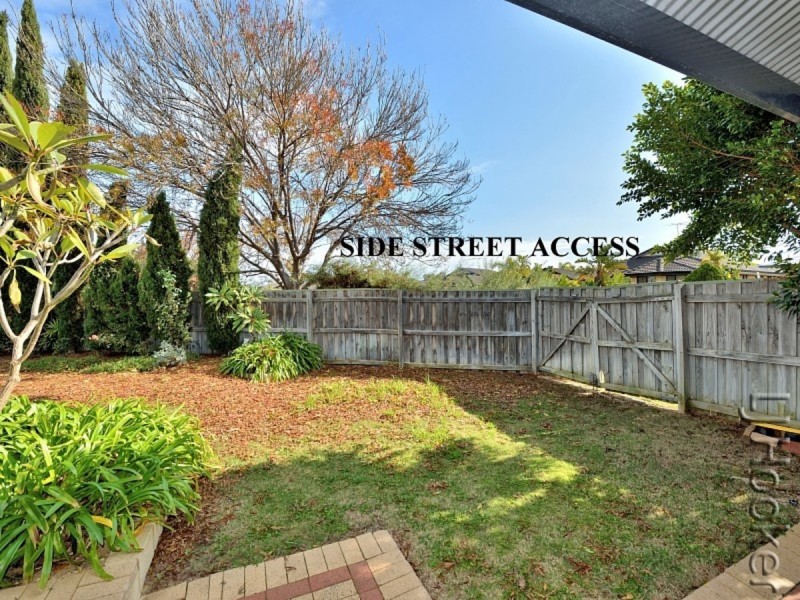 12 Mayfair Mews, Meadow Springs WA 6210