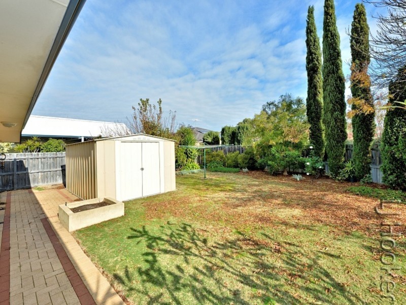 12 Mayfair Mews, Meadow Springs WA 6210