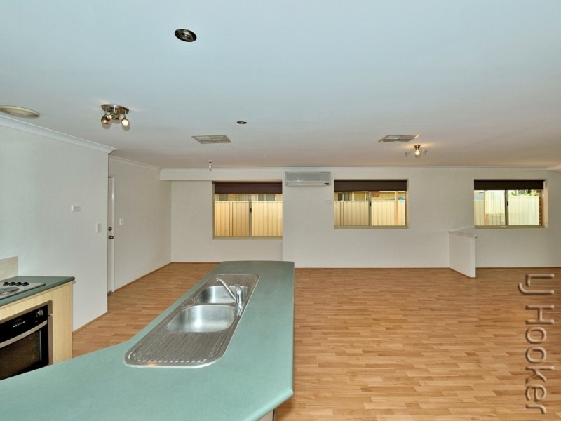 8 Bencubbin Street, Dawesville WA 6211