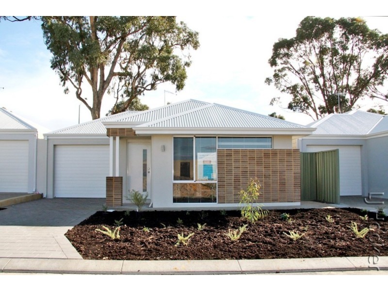 24 Encourage Loop, Dudley Park WA 6210