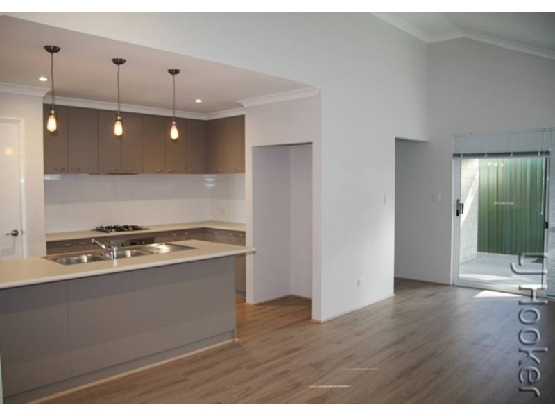 24 Encourage Loop, Dudley Park WA 6210