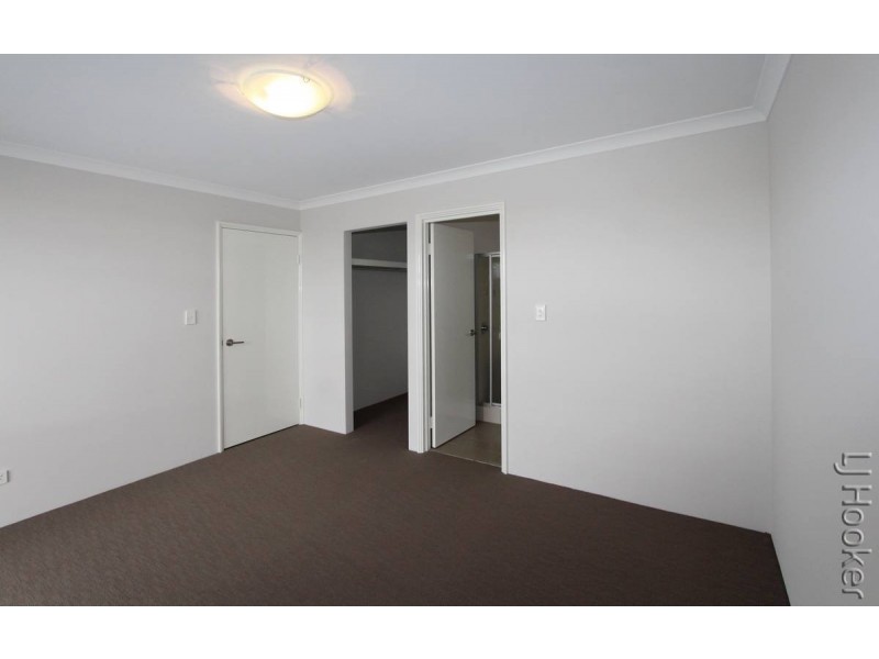 24 Encourage Loop, Dudley Park WA 6210