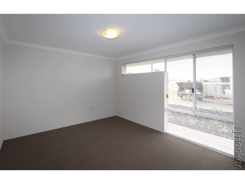 24 Encourage Loop, Dudley Park WA 6210