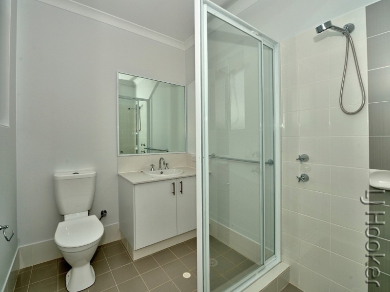1 Tamarind Lane, Halls Head WA 6210