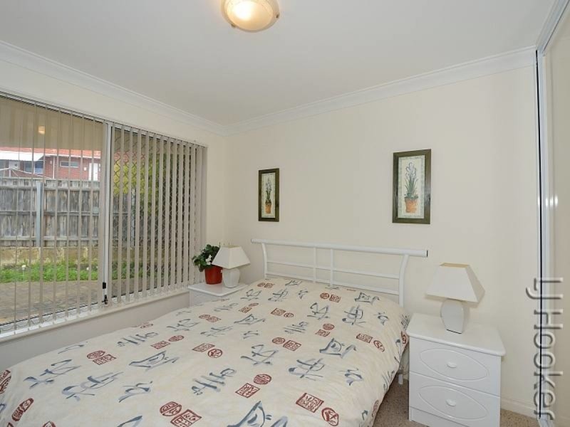 8/3 Leslie Street, Dudley Park WA 6210