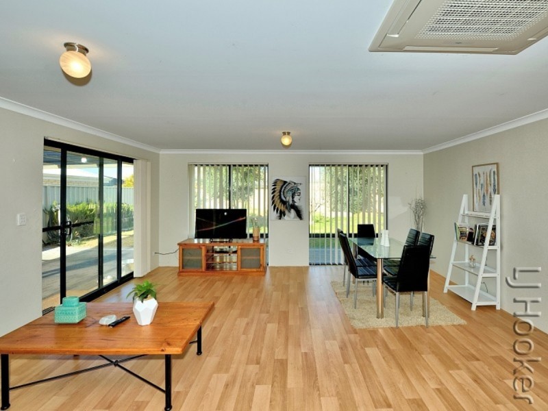 14 Britawast Road, Madora Bay WA 6210