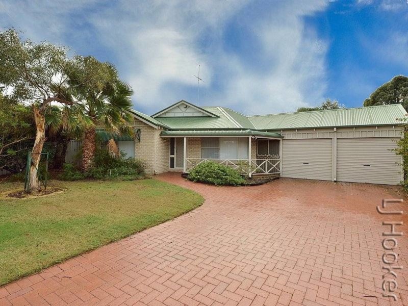 10 Peron Place, San Remo WA 6210