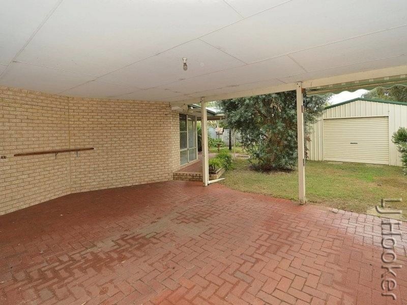 10 Peron Place, San Remo WA 6210