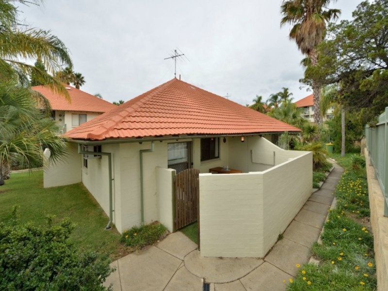 8/124-130 Mandurah Terrace, Mandurah WA 6210