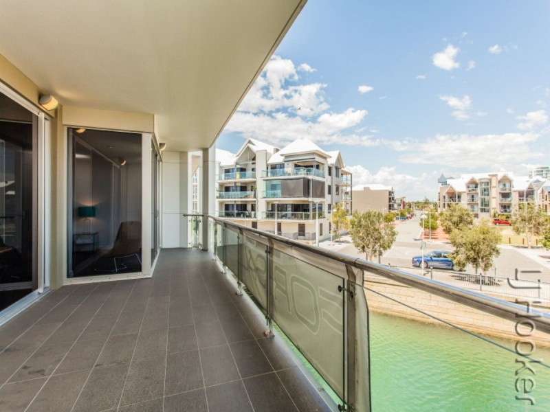 3/3 Veneto Lane, Mandurah WA 6210