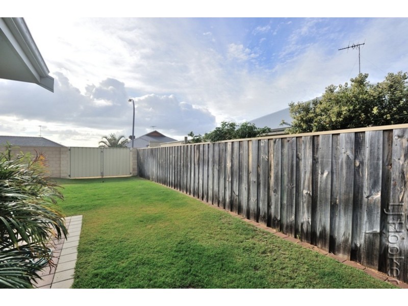 18 Adriana Way, Halls Head WA 6210