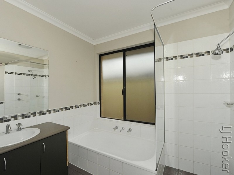 26 Keystone Loop, Secret Harbour WA 6173