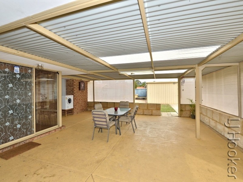 8 Allora Close, Dudley Park WA 6210