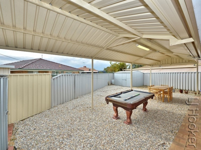 21A La Grange Place, Meadow Springs WA 6210