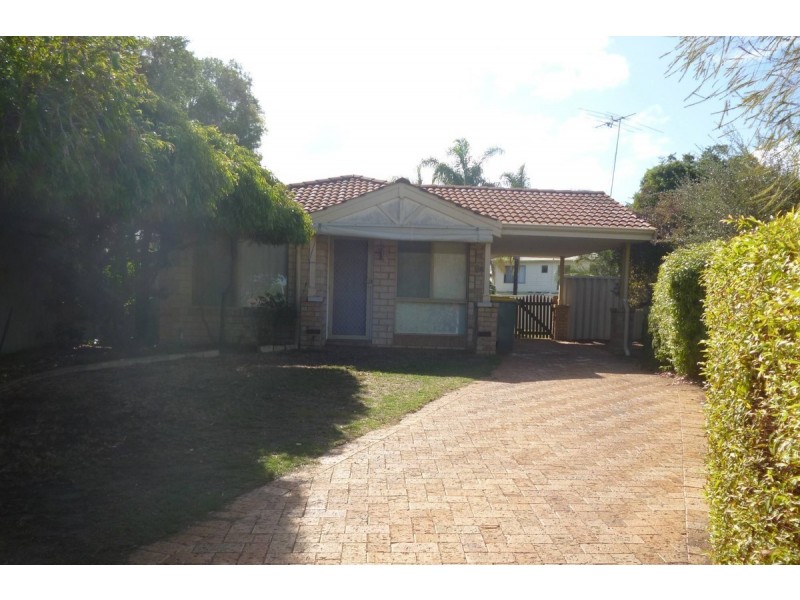 9B Parilla Court, Greenfields WA 6210