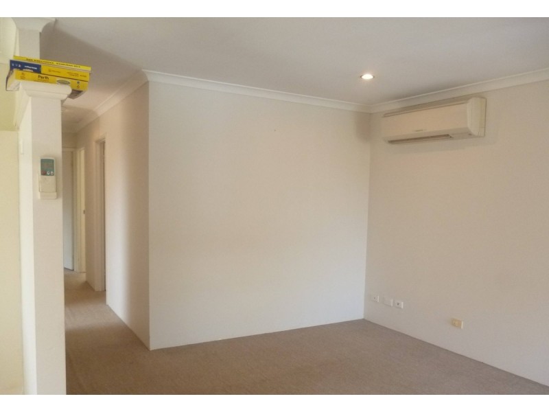 9B Parilla Court, Greenfields WA 6210