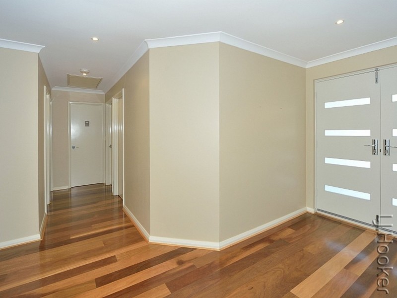 2 Mystery Way, Dudley Park WA 6210