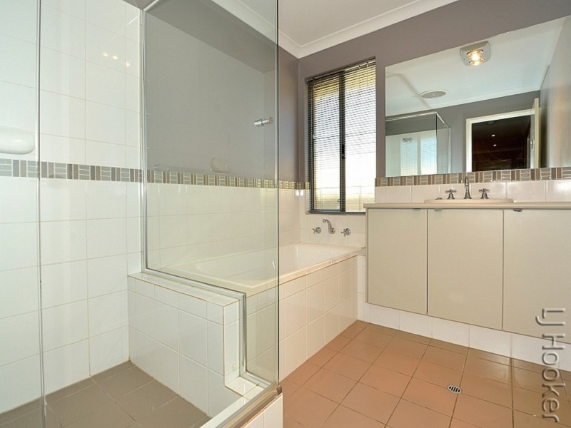 2 Mystery Way, Dudley Park WA 6210