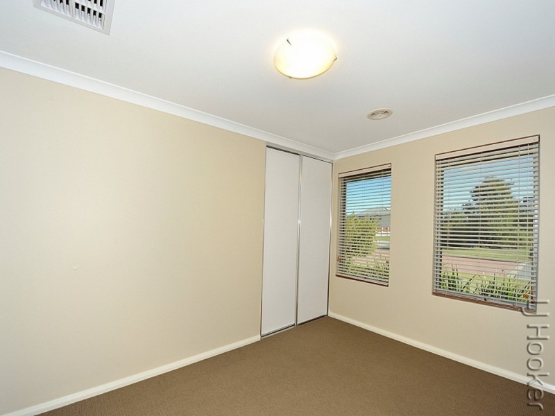 2 Mystery Way, Dudley Park WA 6210