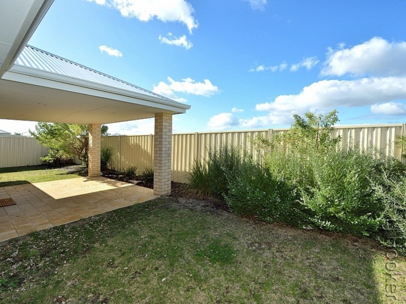 2 Mystery Way, Dudley Park WA 6210